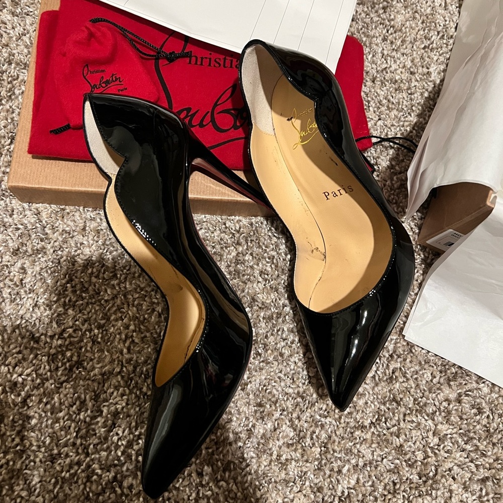 Christian Louboutin Hot Chick 100